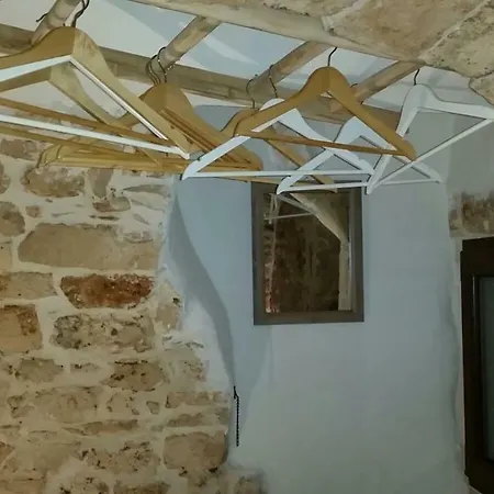 La Dello Zahir